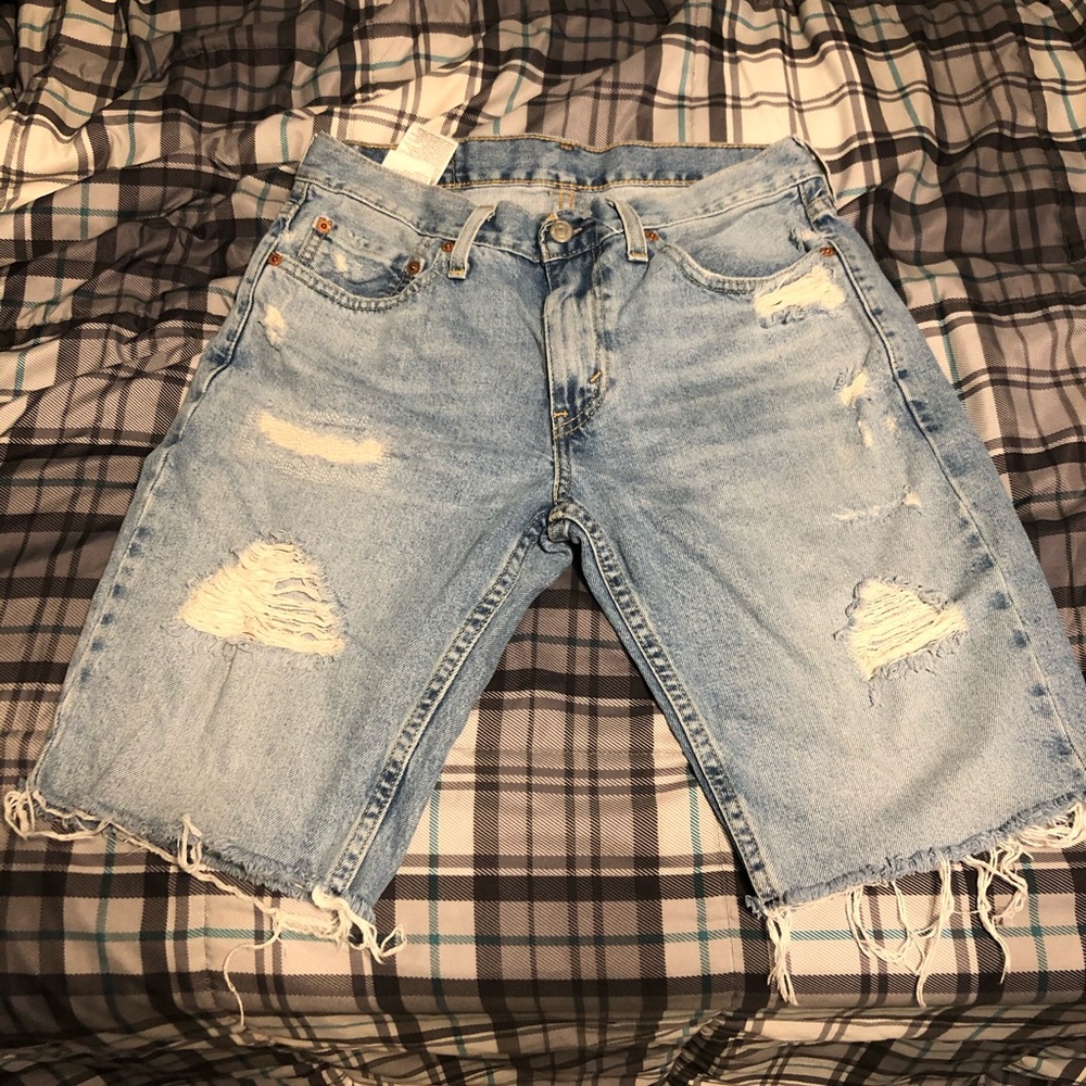 Levi’s denim shorts